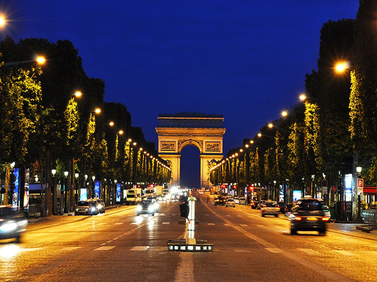 Champs Elysee